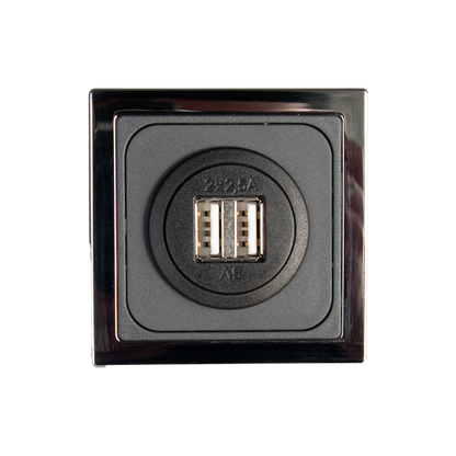 USB UTTAG DUBBELT FÄRG: GRÅ/CHROME